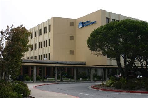 View Emergency Care Facilities >. Orange County - Anaheim Medical Center. 3440 E. La Palma Avenue. Anaheim, CA 92806. 714-644-2000. 24 hours, 7 days a week. No appointment needed. Orange County - Irvine Medical Center. 6640 Alton Parkway.